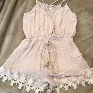 Blush Flower Romper 🌸